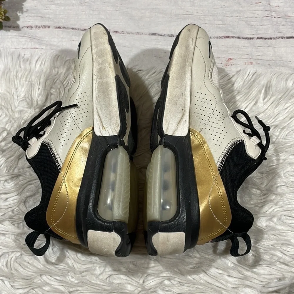 Nike Air Max Cream Gold Lace Up Verona Sneakers